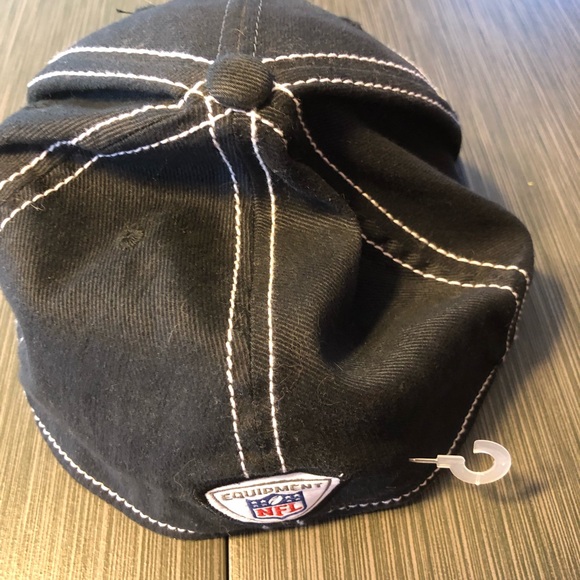 Steele's NFL Reebok Cap - Picture 2 of 4